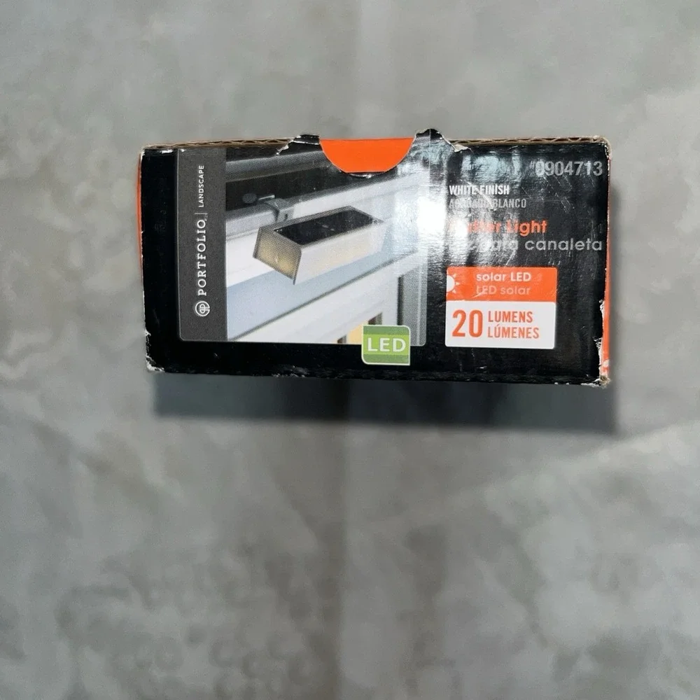 Portfolio Landscape White Finish Solar Gutter Light‎ LED 20 Lumens